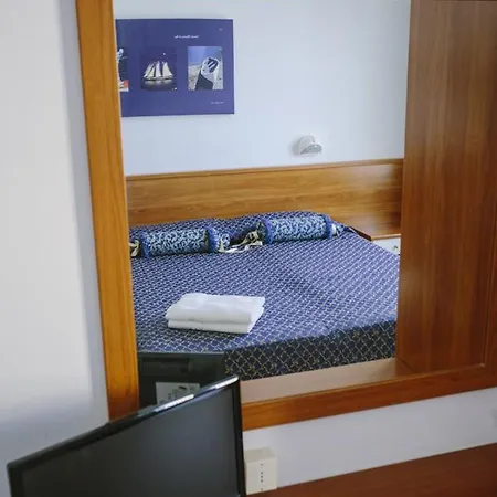 Hotel Paradiso 3*