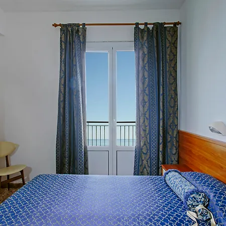 Hotel Paradiso 3*