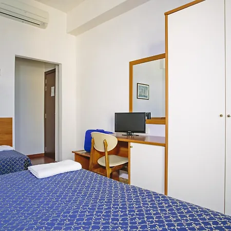 Hotel Paradiso