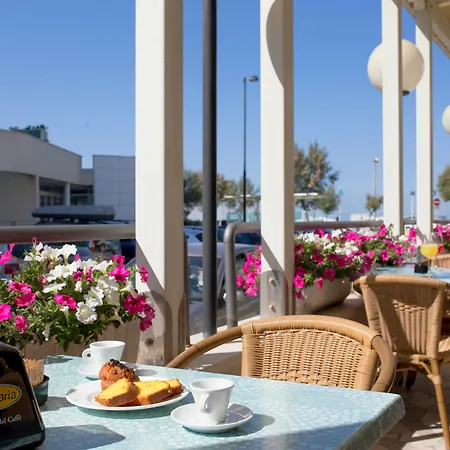 Hotel Paradiso 3*